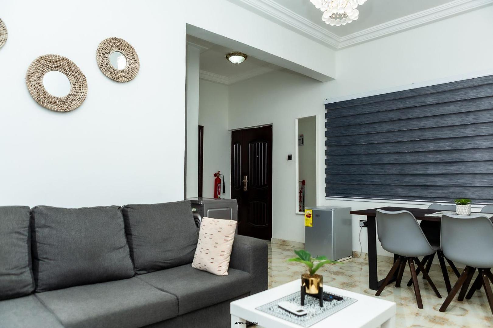 Stylish East Legon Apartment - Ac, Wi-Fi, Netflix Akra Dış mekan fotoğraf